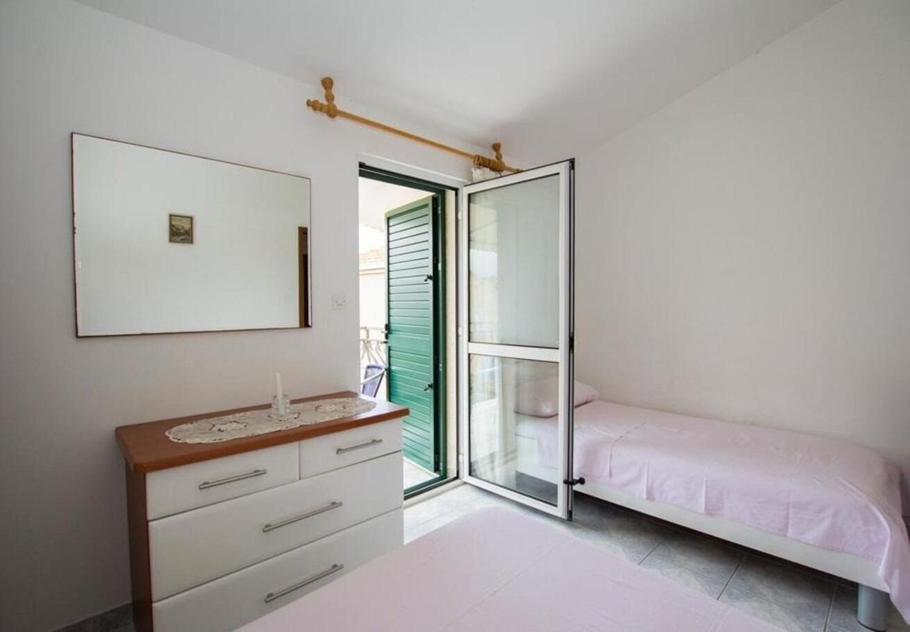 Apartments Juri Sućuraj 外观 照片